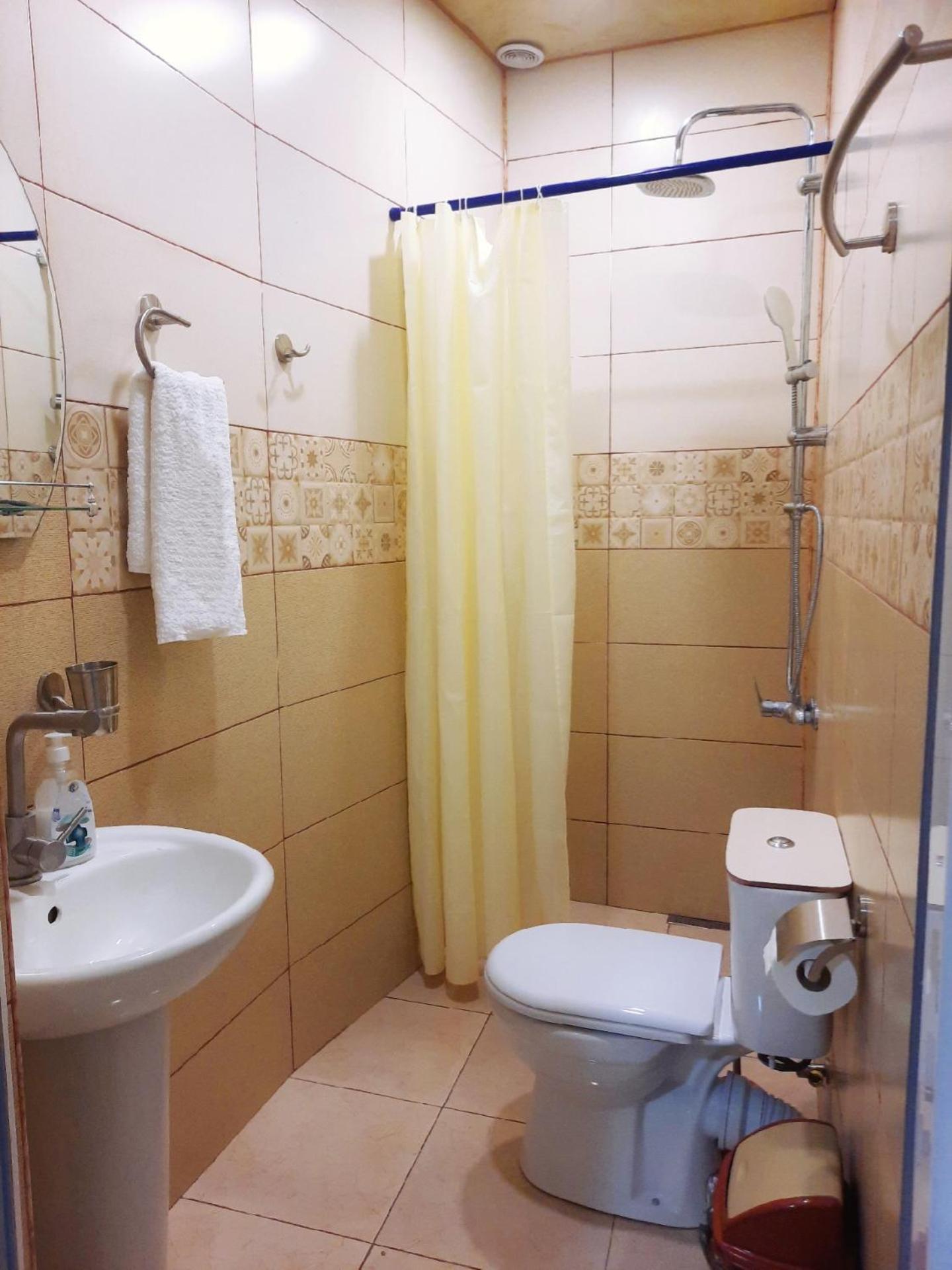 Inaisi Hotel Koutaïssi Chambre photo
